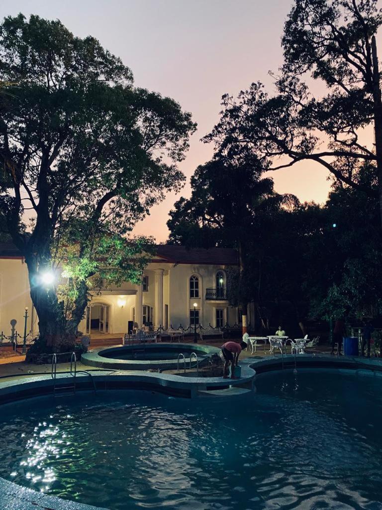 Anand Ritz Resort Matheran Kültér fotó